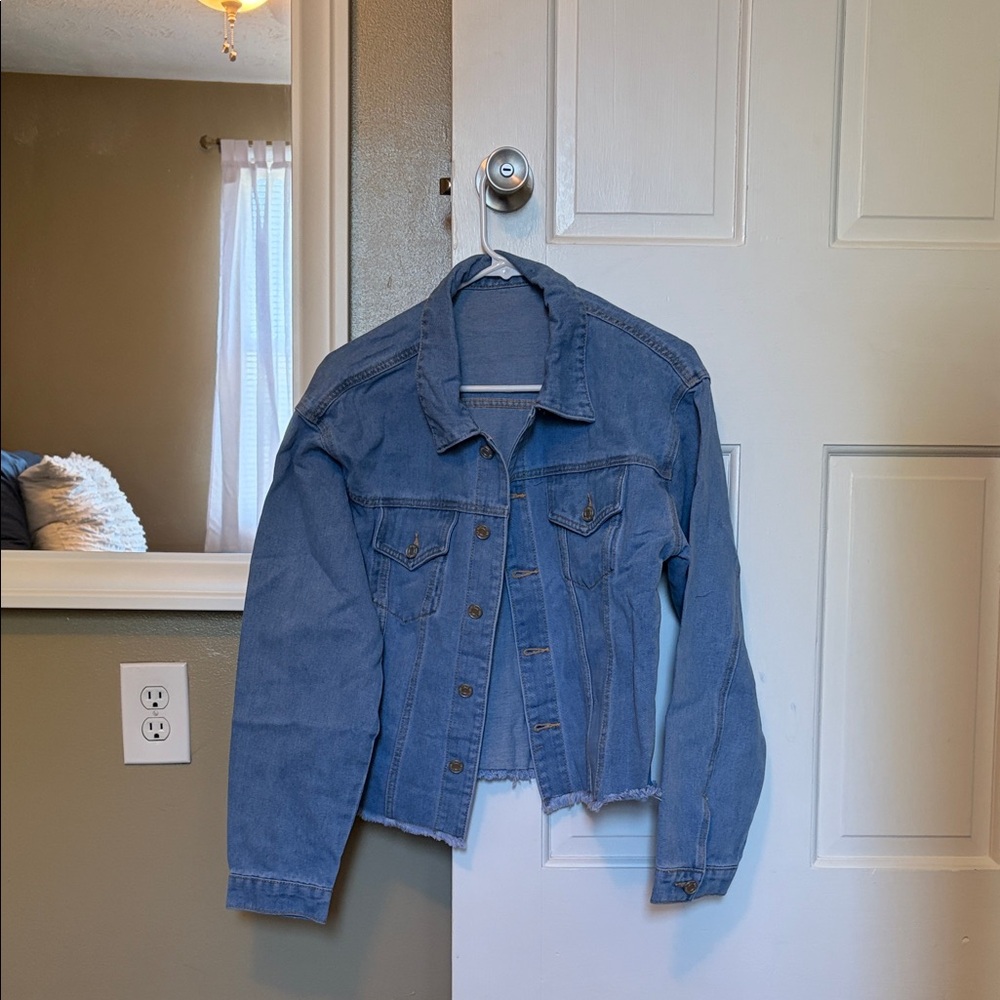 NWOT Denim Blue Women's Jacket with Frayed Bottom